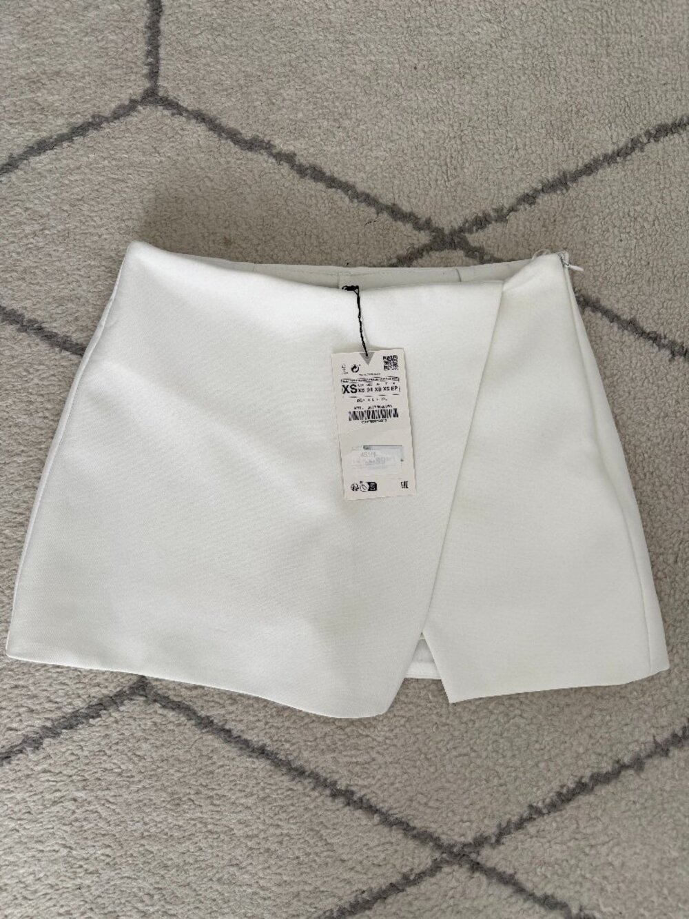 Zara Asymmetric White Skort